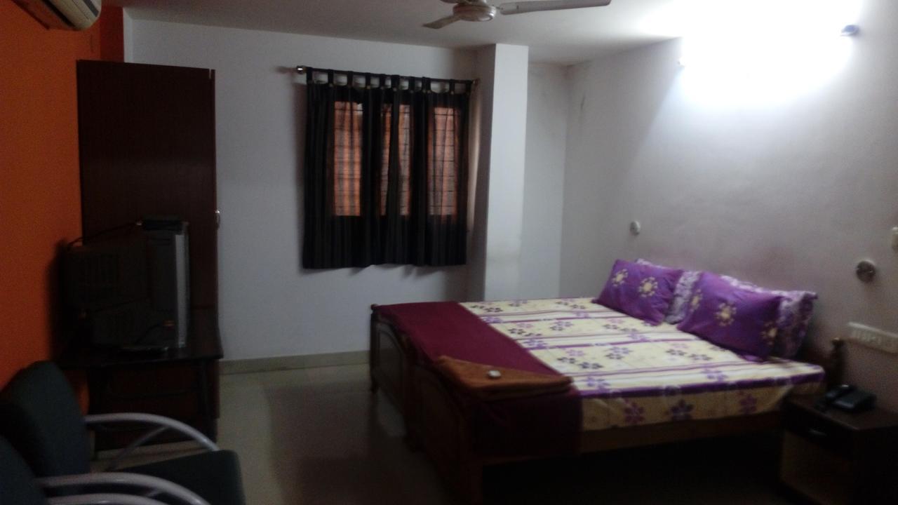 El-Shaddai Homes Bangalore Buitenkant foto
